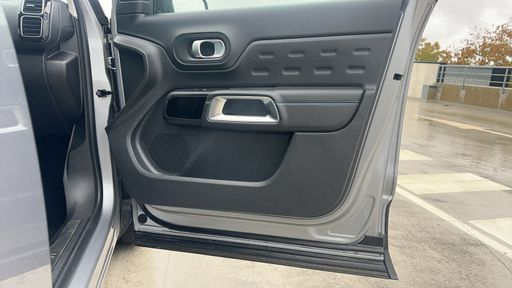 Citroen C5 Aircross 1.5 BlueHDi 130 EAT8 - Shine – 2022 – 57084 km – Diesel – Boîte Automatique — photo 33