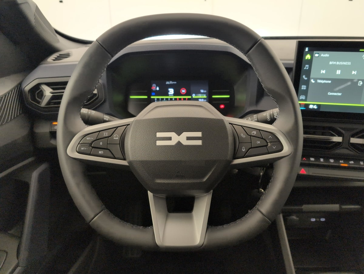 Dacia Duster — photo 14