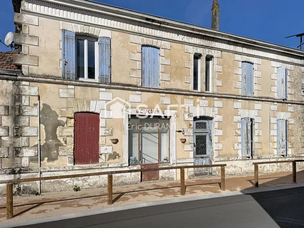 Maison de 150m2 avec potentiel , 6 pieces, 3chambres possibilité 4 , 2 sdb , 2 wc