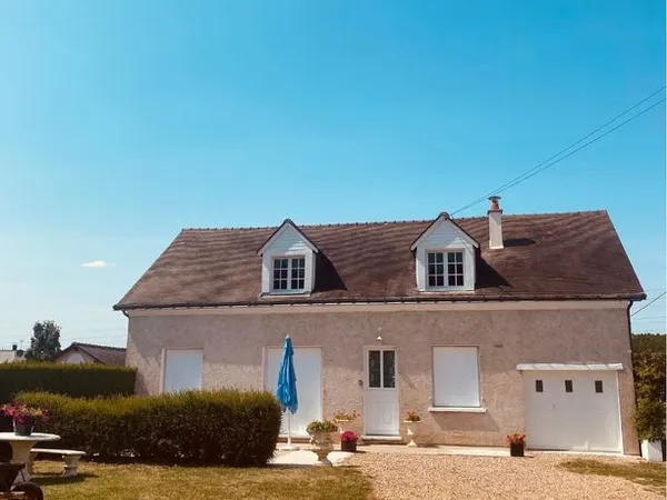 Location une maison de type T3 située à Nazelles-Négron