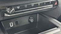 Citroen C5 Aircross PureTech 130ch S&S Shine EAT8 — photo 15