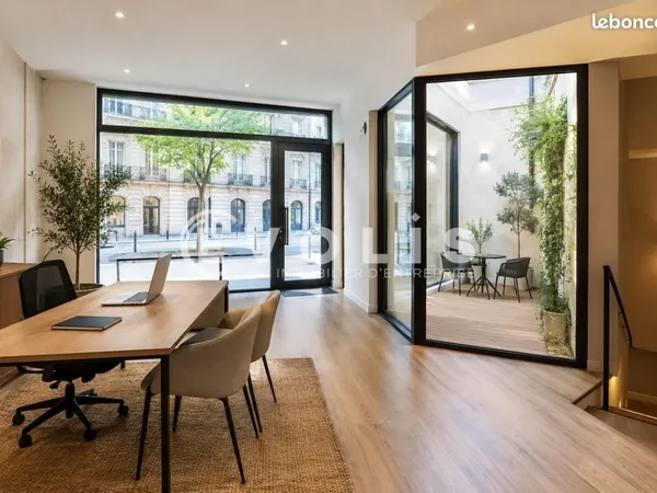 Local commercial 64 m²