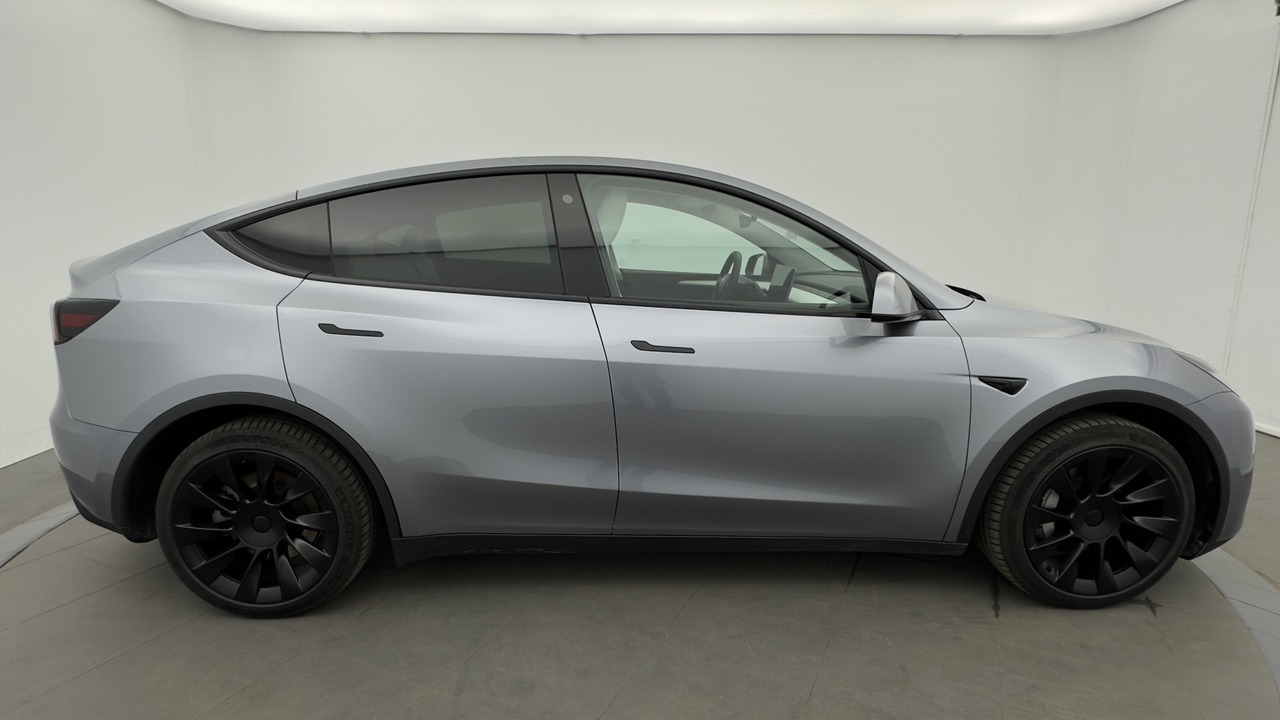 Tesla MODEL Y Grande Autonomie Dual Motor AWD — photo 6