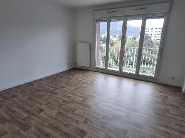 Appartement 4 pièces 76 m²