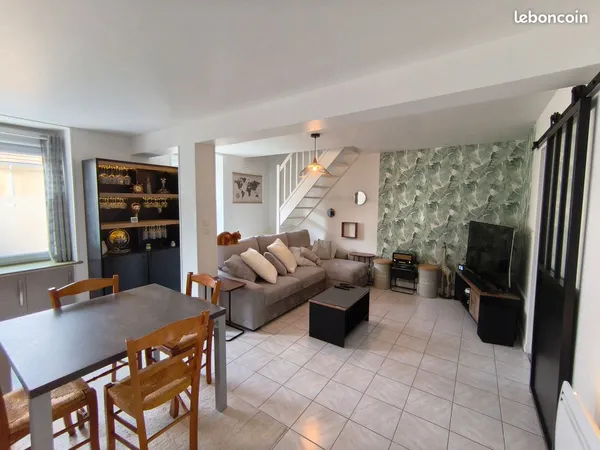 Maison de bourg renovee 108m2