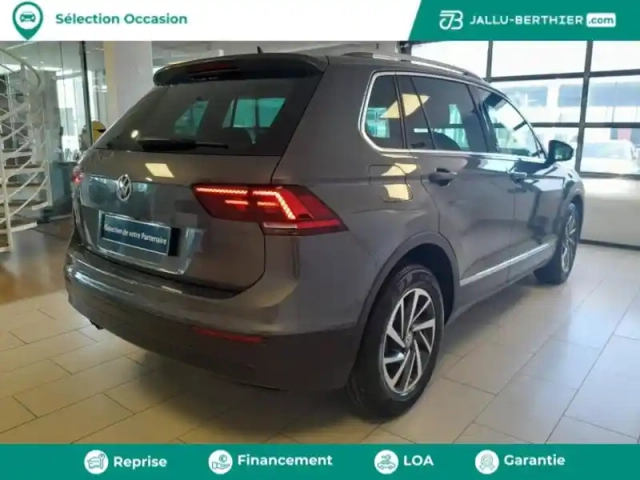 Volkswagen Tiguan 2.0 tdi 150ch sound — photo 4