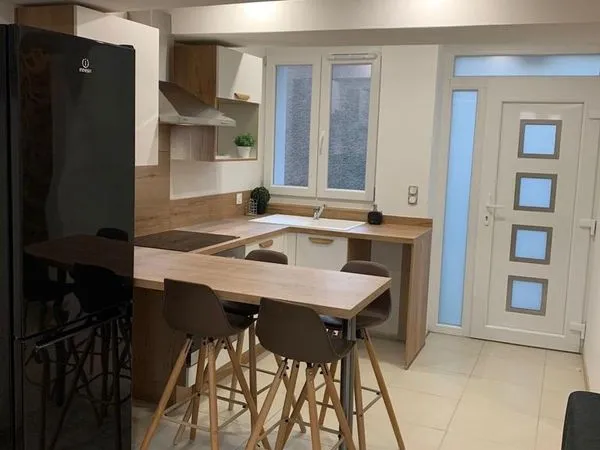 Appartement T2 bis meublé - 50m2 + 20m2 de mezzanine