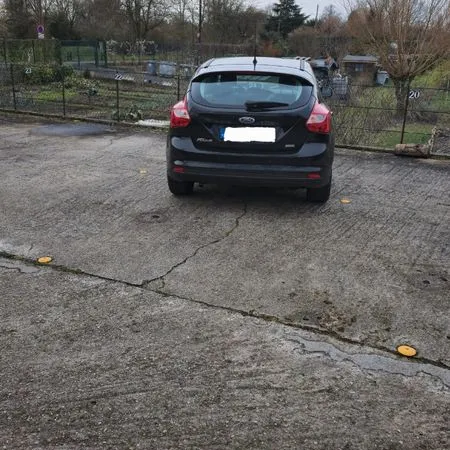 Parking sécurisé extérieur