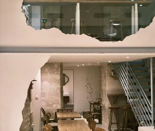 Paris 9e - Fonds de commerce 93m² - Grands Boulevards - 80 000