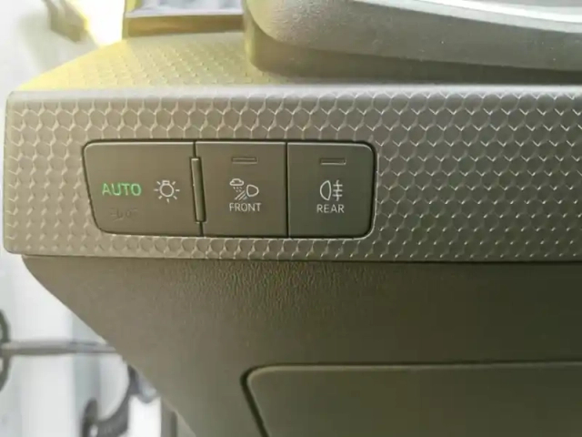 Audi A1 25 tfsi advanced 1.0 tfsi 95 c — photo 16