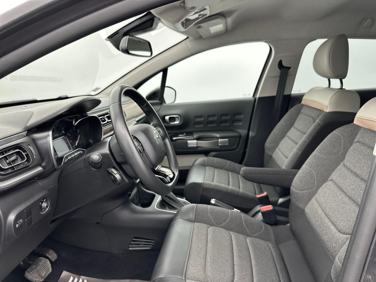 Citroën C3 puretech 110 s&s eat6 shine — photo 9