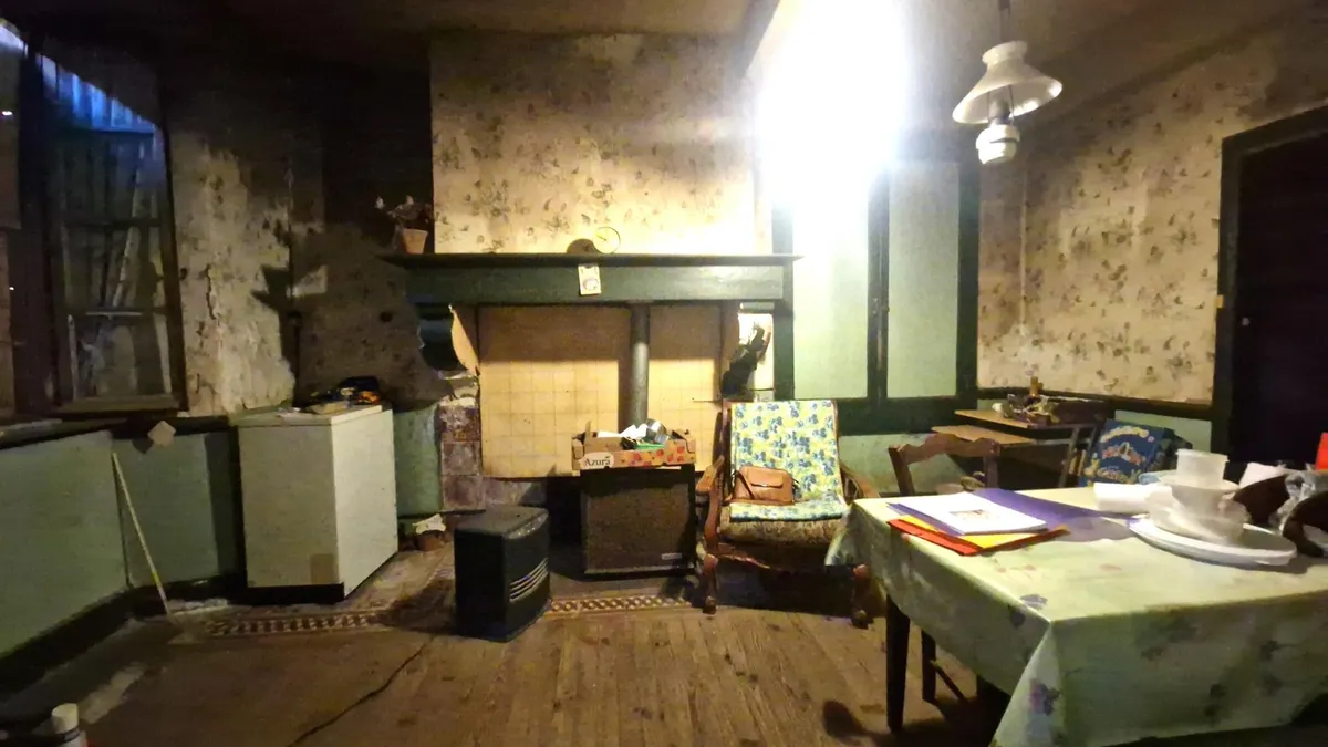 Photo 3
