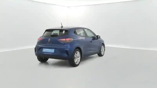 Renault Clio tce 90 — photo 23