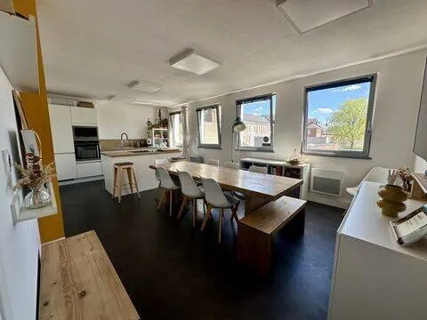 Bureaux 82 m²
