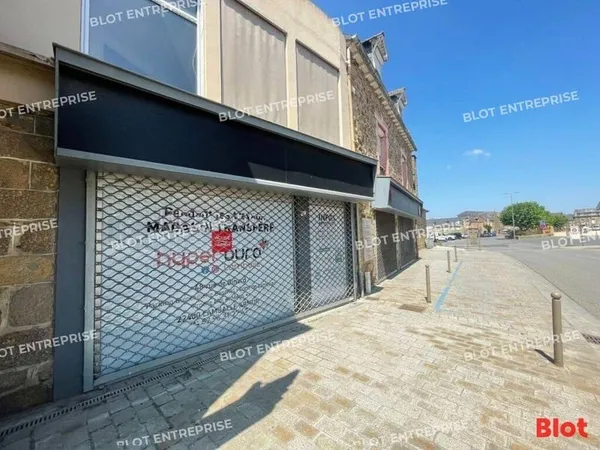 Local 158 m²