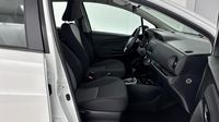 Toyota Yaris 100h Dynamic 5p MY19 — photo 15