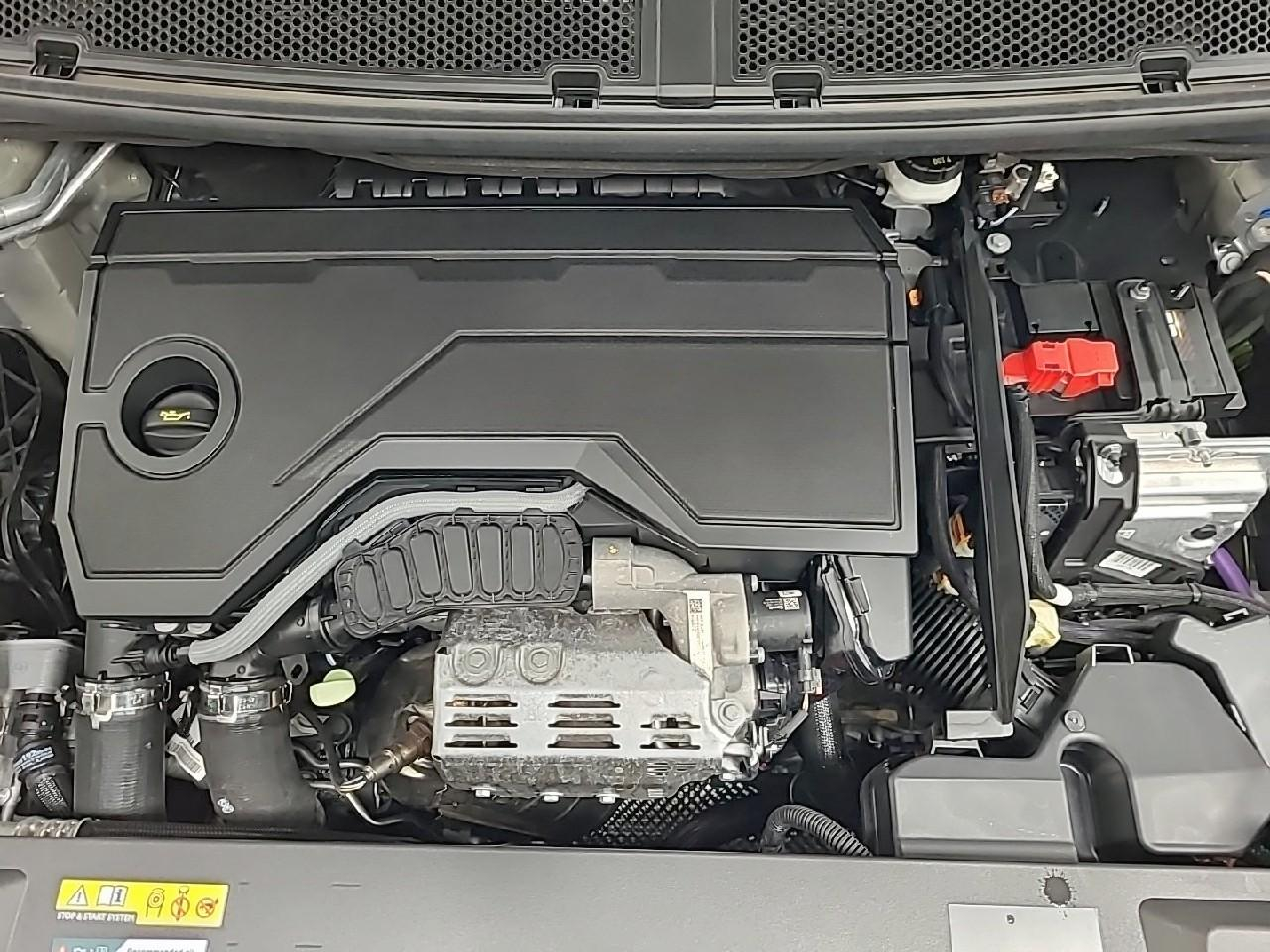 Peugeot 5008 hybrid 145 ch e-dcs6 allure — photo 15