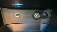 Peugeot 3008 1.5 BlueHDi 130ch S&S GT EAT8 — photo 30
