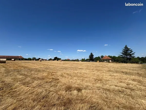 Terrain 921 m² Mussidan