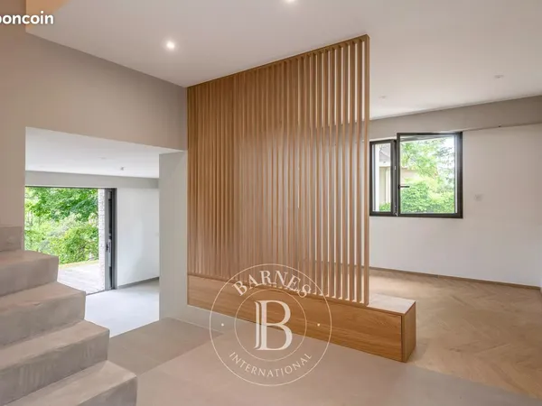Maison 5 pièces 158 m²
