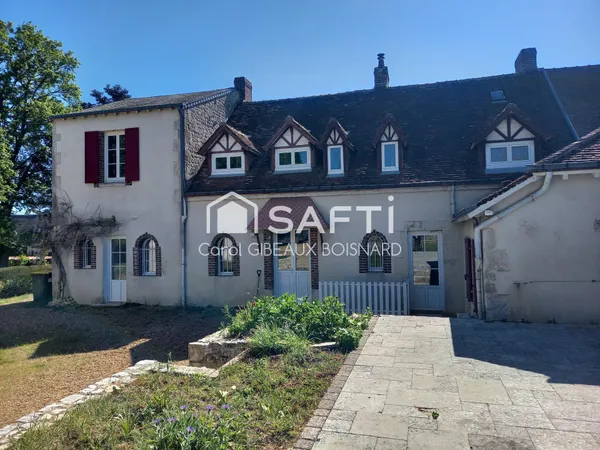 Maison ancienne avec sa maison d'amis, dépendance et terrain