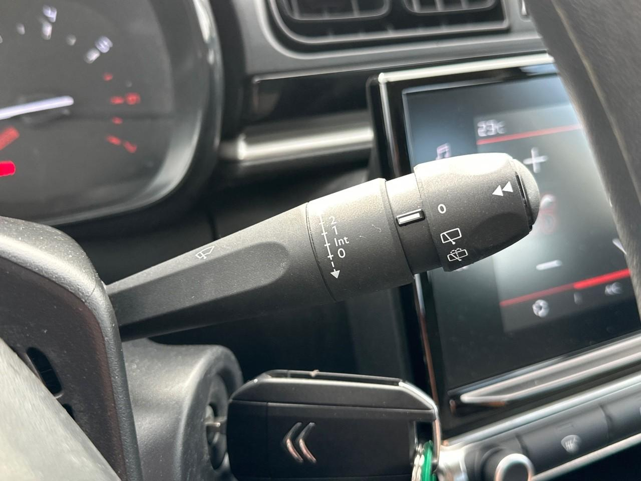 Citroën C3 bluehdi 100 bvm6 you — photo 18