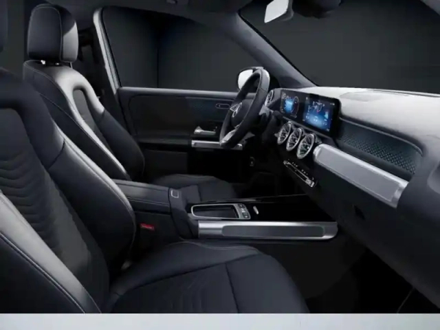 Mercedes Glb 200 d progressive line — photo 10