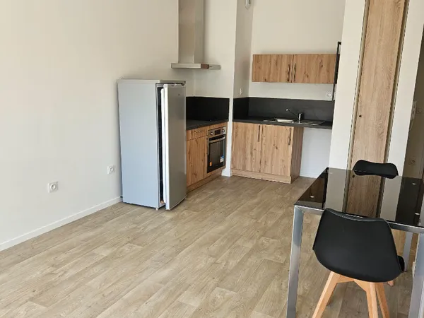 T2 MEUBLE Résidence SENIOR - centre Ploubalay