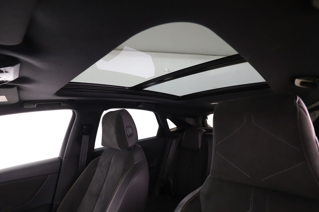 DS Automobiles DS7 Crossback 2.0 Blue-HDi Performance Line + Automatique — photo 11