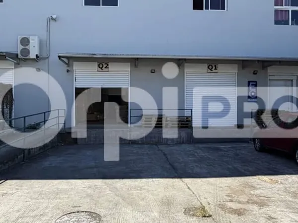 Fonds de commerce 781 m²