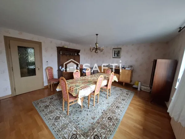 Appartement 6 pièces 145 m²