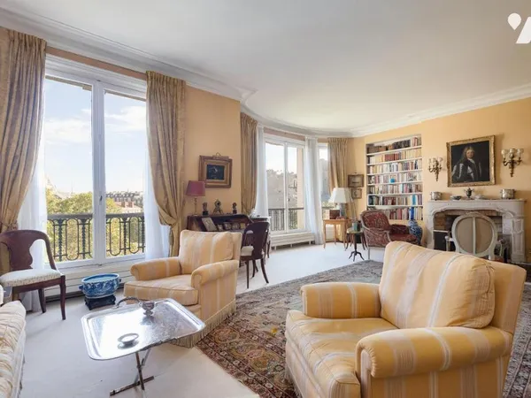 Appartement 4 pièces 176 m²