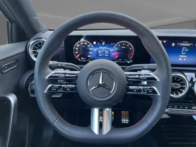 Mercedes Classe A 200 amg line — photo 2