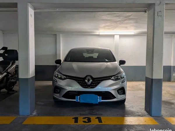 Location parking sécurisé Marina Villeneuve Loubet