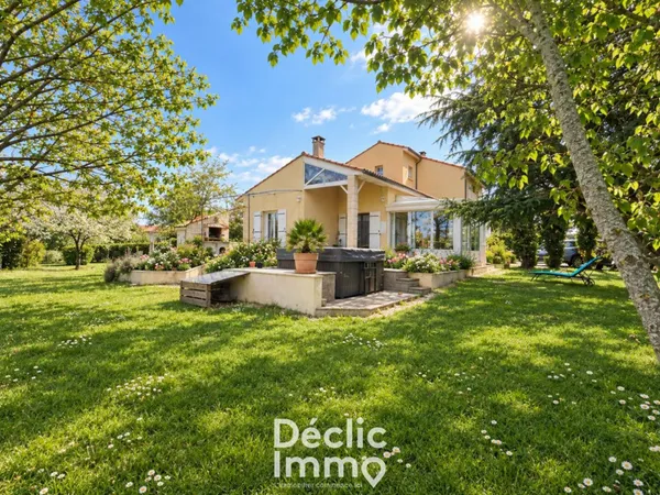 Maison 7 pièces 174 m²