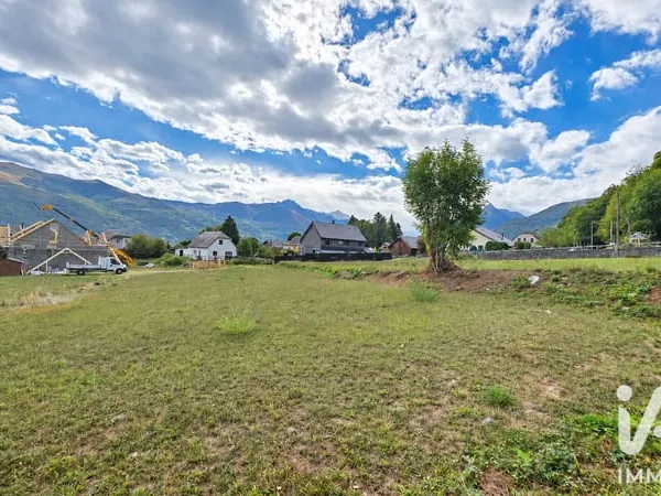 Terrain 1268 m²
