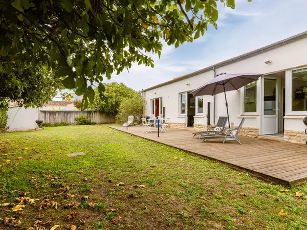 Maison de charme aux airs de vacances, entre authenticité et douceur de vivre