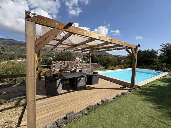 Maison de plain-pied 5 pièces 115 m²