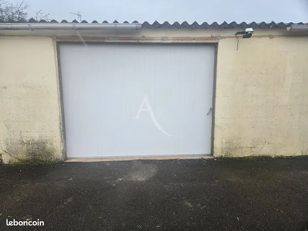 Parking/box 30 m² LES SABLES D OLONNE