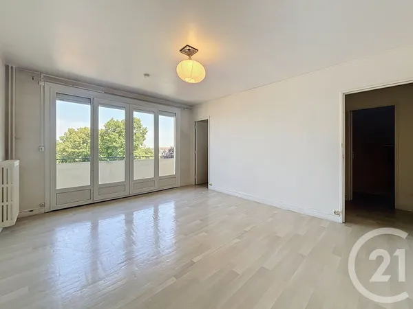 Appartement 1 pièce 45 m²