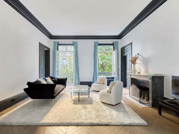 Appartement 5 pièces 136 m²