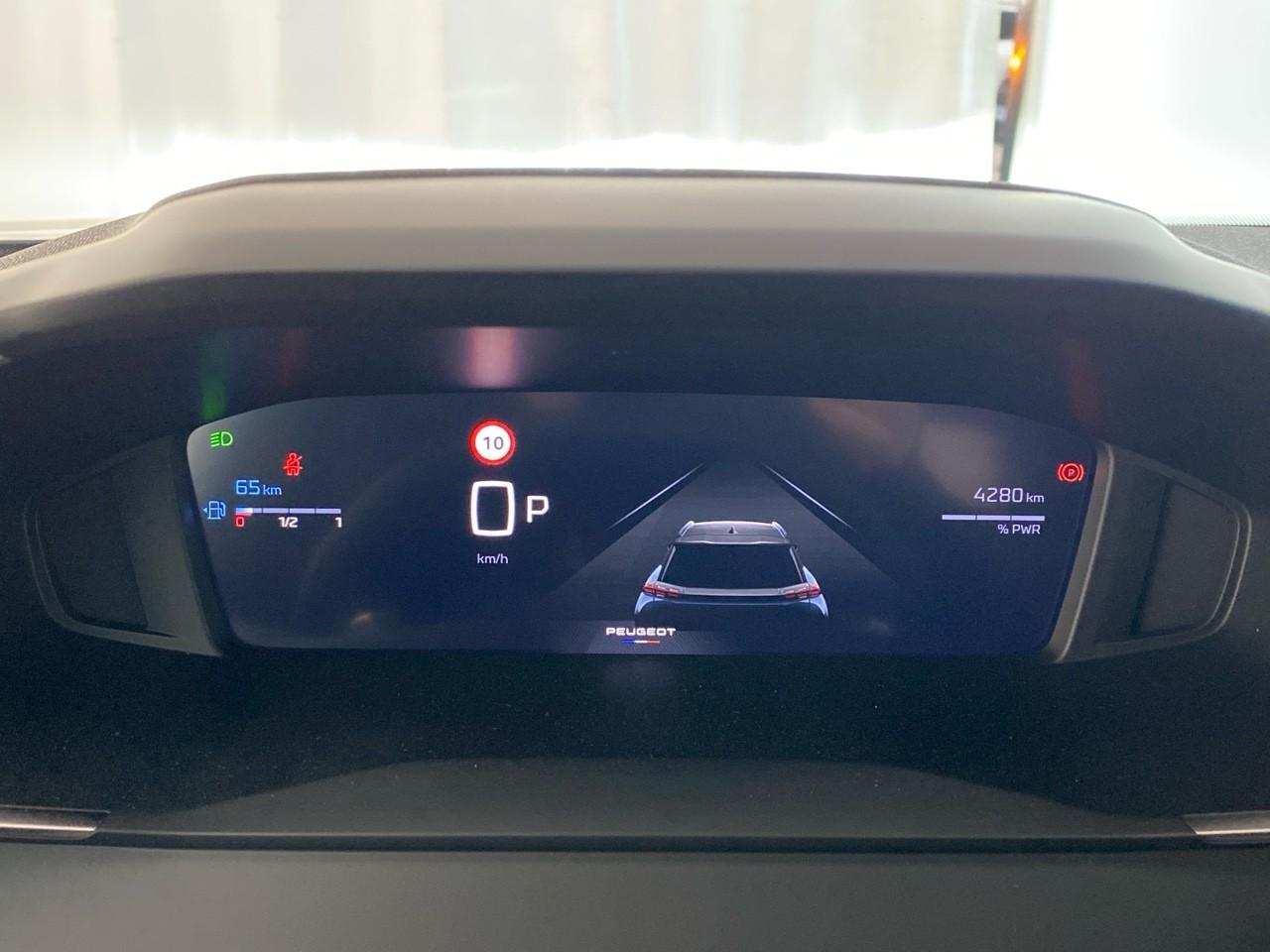Peugeot 2008 hybrid 145 ch e-dcs6 allure — photo 14