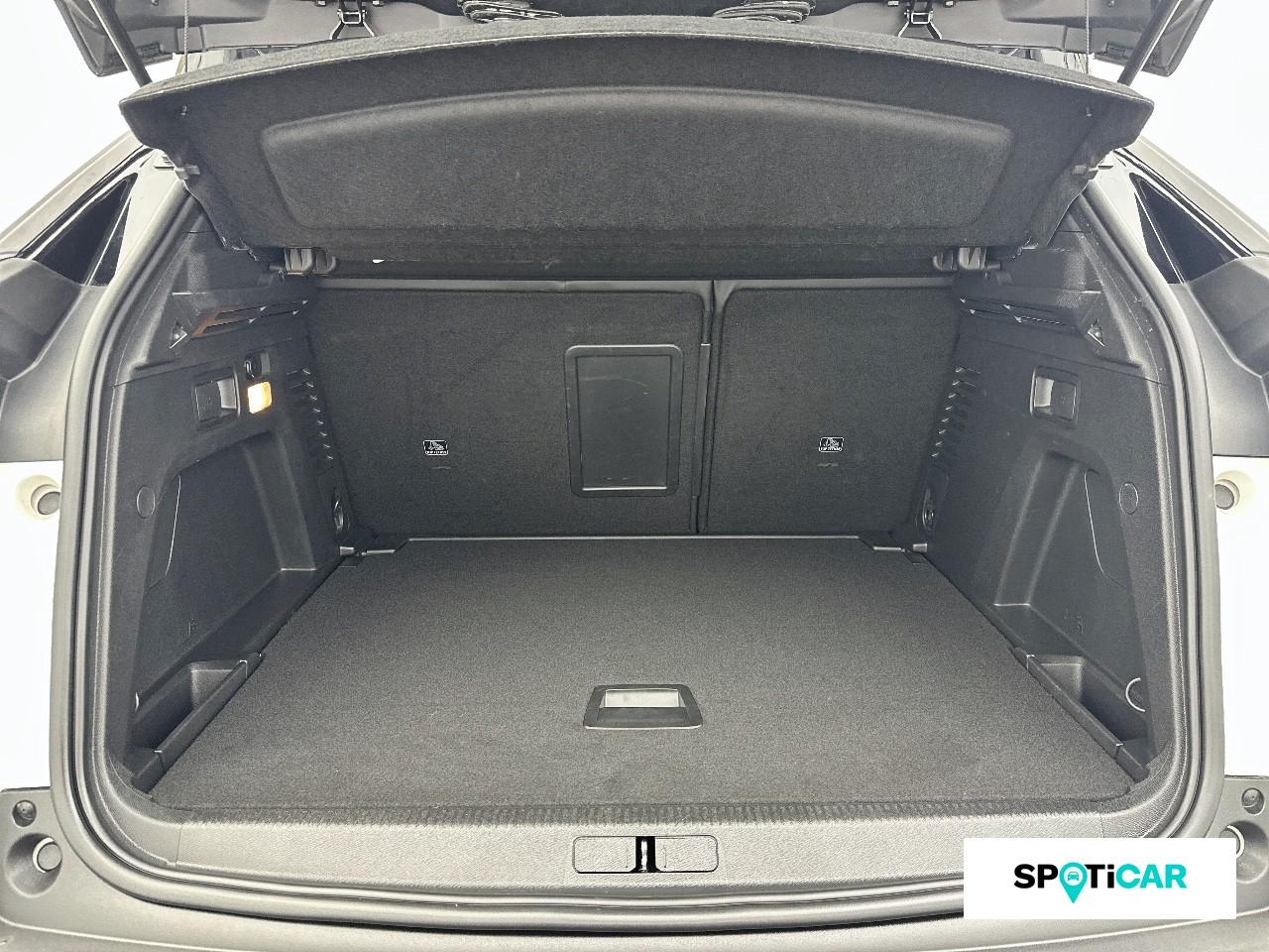 Peugeot 3008 1.2 puretech 130ch s&s roadtrip eat8 — photo 6