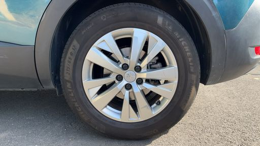 Peugeot 5008 1.5 BlueHDi 130 EAT8 - Active Business – 2019 – 138653 km – Diesel – Boîte Automatique — photo 9