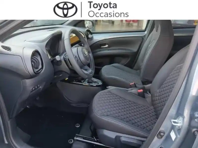 Toyota Aygo X 1.0 vvt-i 72ch collection s-cvt my24 — photo 12
