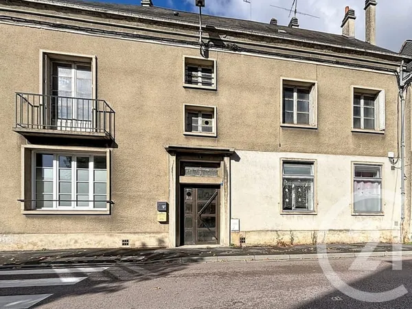 Appartement 8 pièces 179 m²