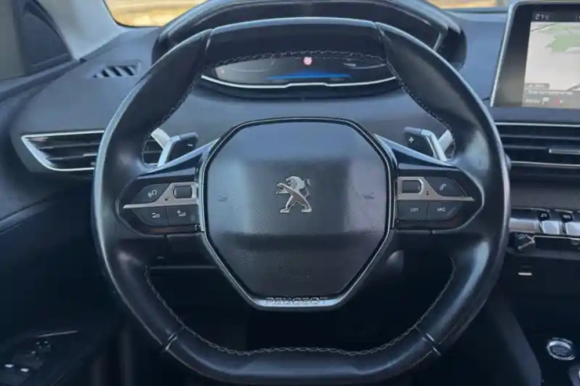 Peugeot 3008 puretech 130ch s&amp;s eat8 — photo 20