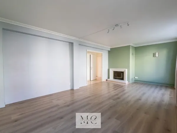 Appartement T4 lumineux avec parking à Liévin