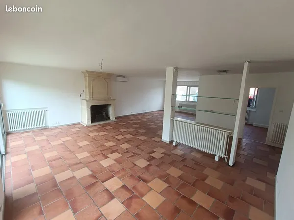 Appartement 3 pièces - 120m²