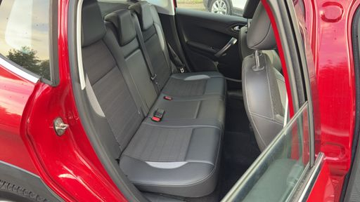 Peugeot 2008 1.2 PureTech 110 - Allure – 2018 – 106566 km – Essence – Boîte Manuelle — photo 34